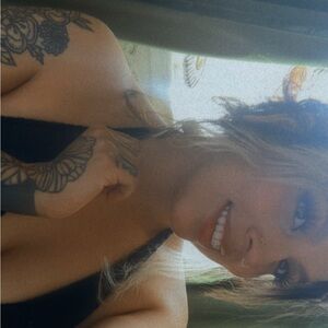 Meet your Posher, Rexi